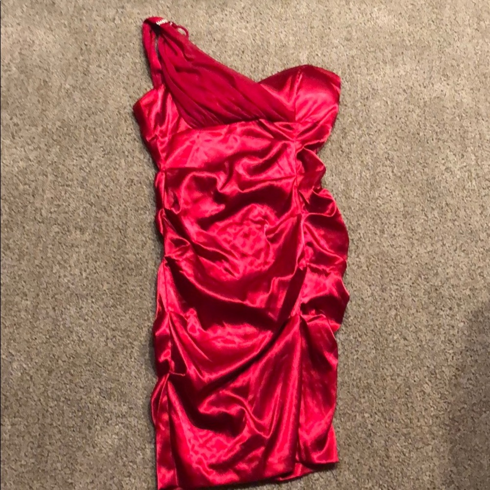 One shoulder ruched dress!
